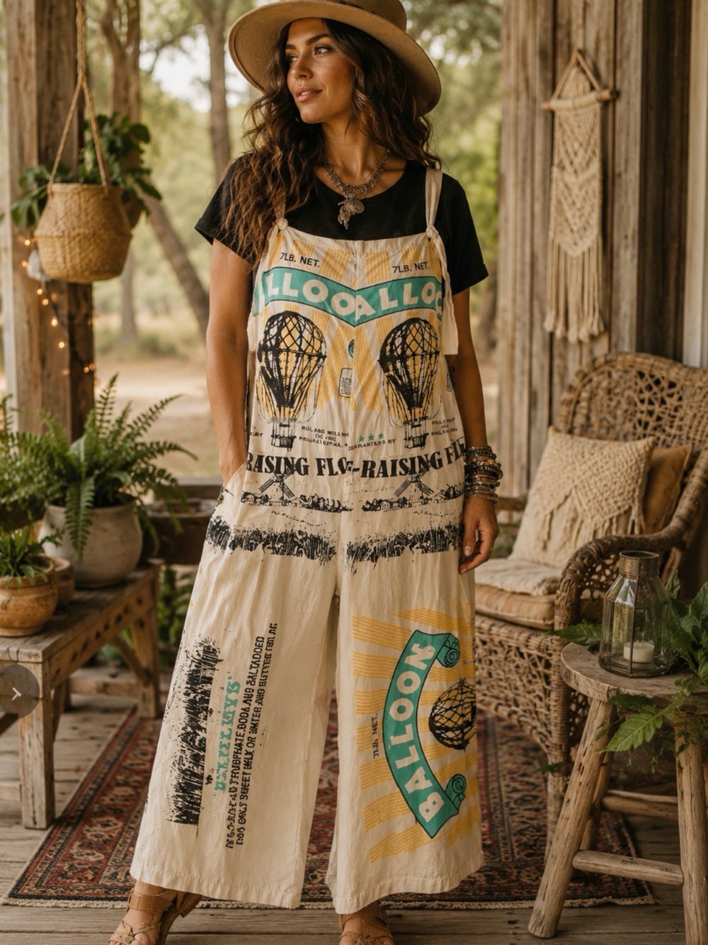 JADED GYPSY
Market Fresh Overalls - Balloon  Sz L/XL-NWT - Picture 2 of 3